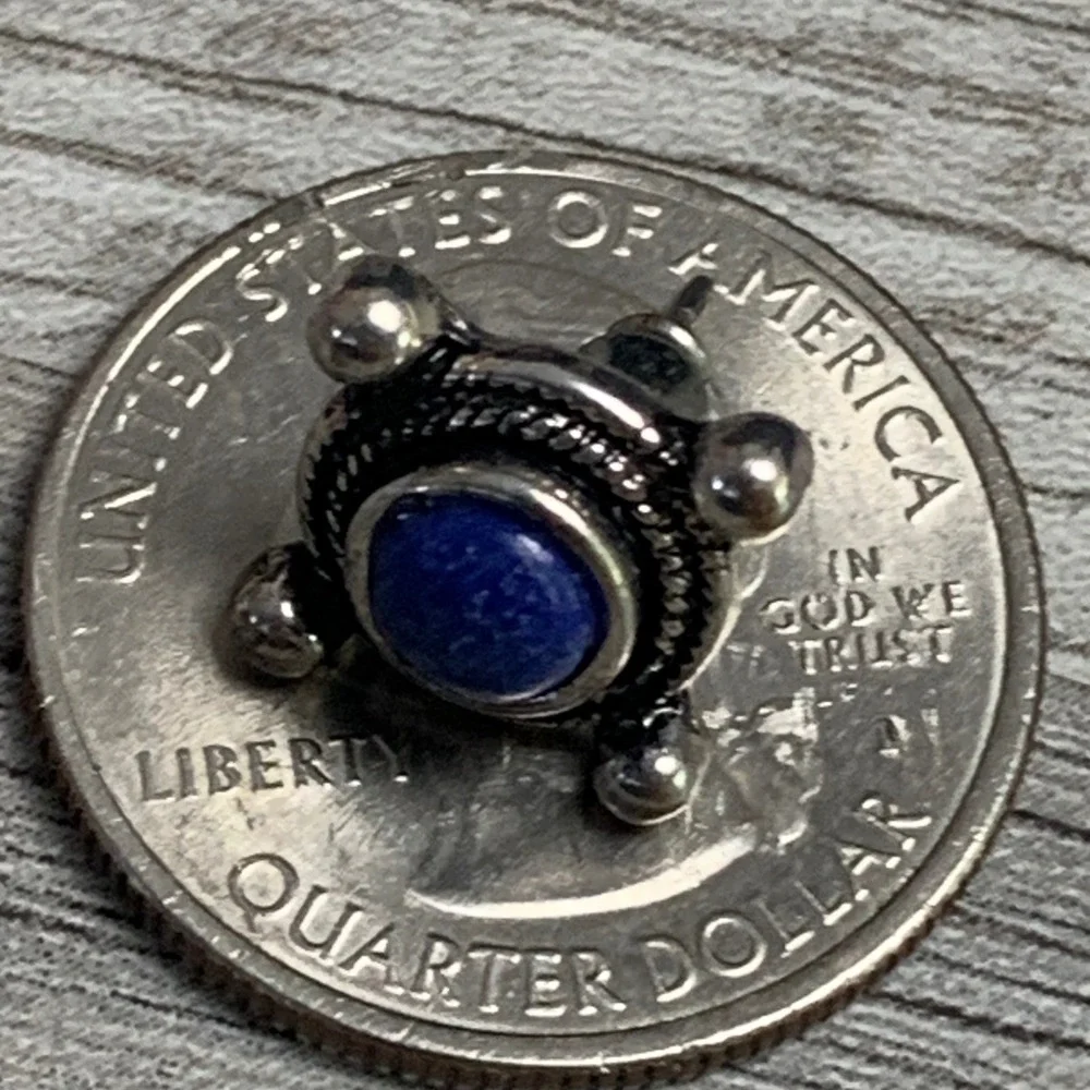 Vintage Silver Tone Blue Lapis Lazuli Stud Earrings Southwestern Boho Round 3802
